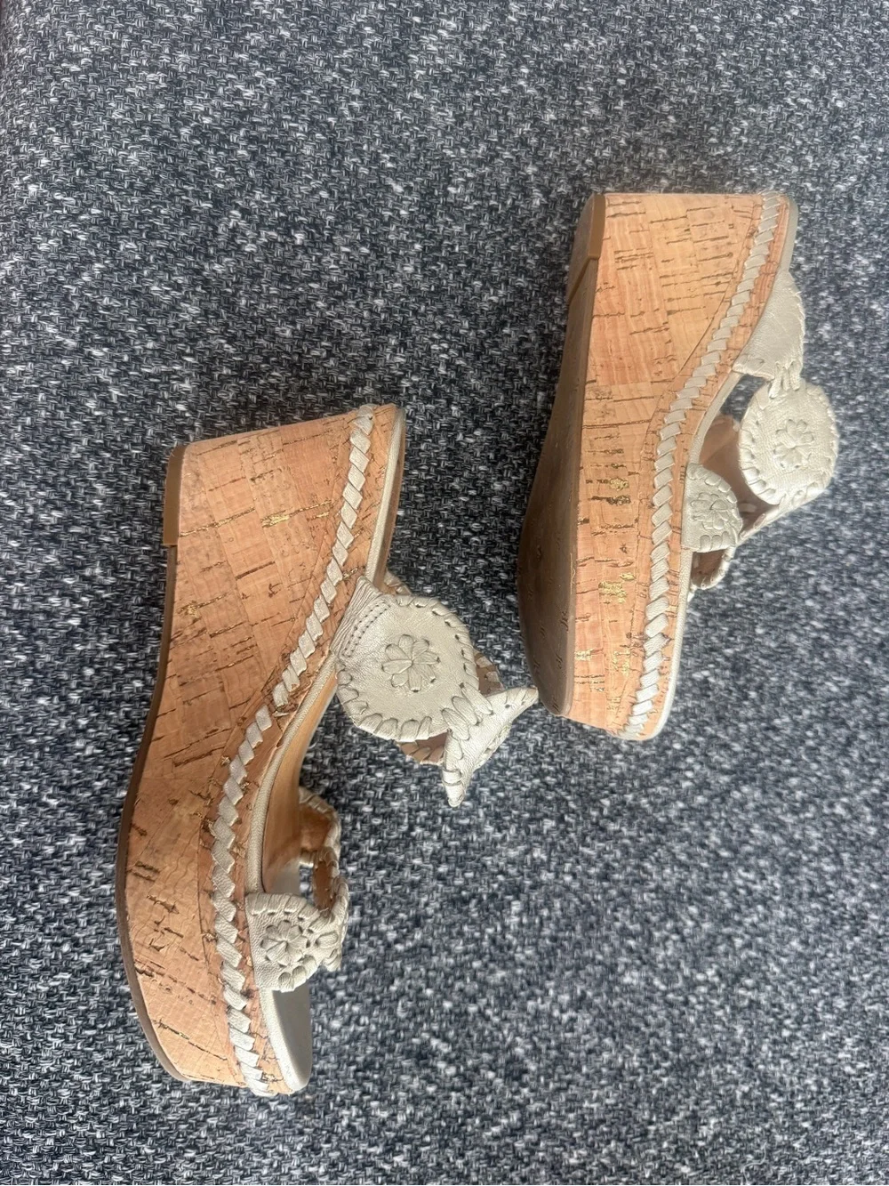 Jack Rogers Women’s Wedge Sandals in Cream with Embroidered Detail - Picture 3 of 4